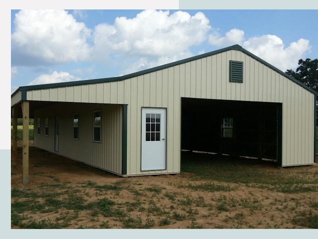 Строительство конюшен в Богородицке