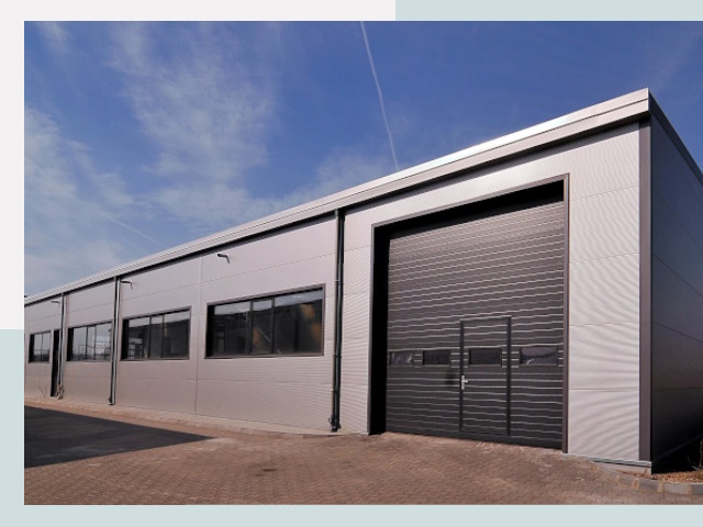 Быстровозводимые склады от СтальСтрой-Бгд по цене 641 руб.